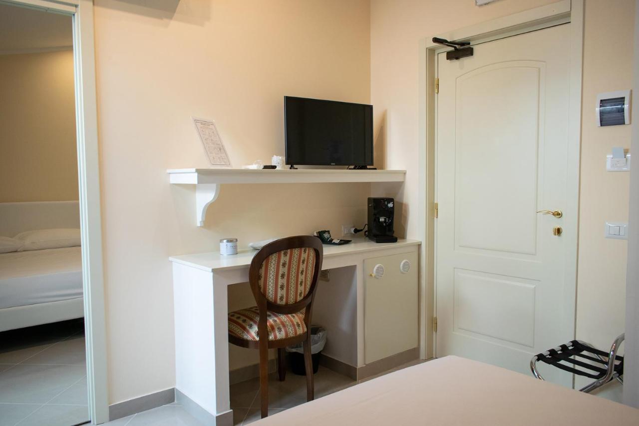 Relais Del Carmelo Hotel